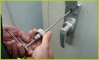 Expert Locksmith Services Garland, TX 972-512-6373 - 15-emergency-locksmiths